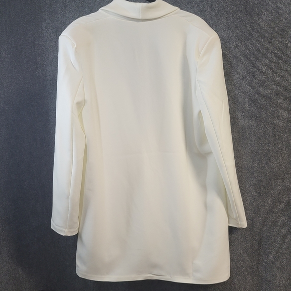 Boohoo Women Tuxedo Jacket - Picture 2 of 10